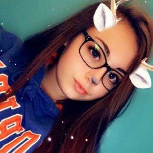 Meet your Posher, Kelsie